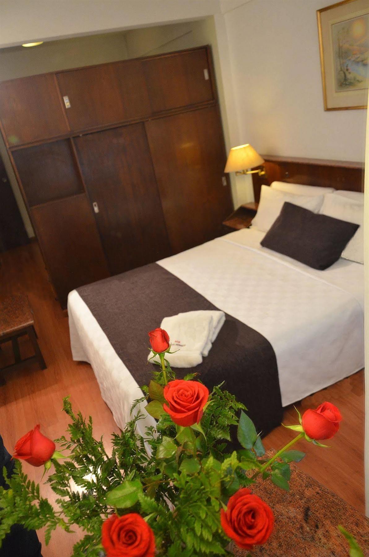 Ecuador Hotel Buenos Aires Kültér fotó