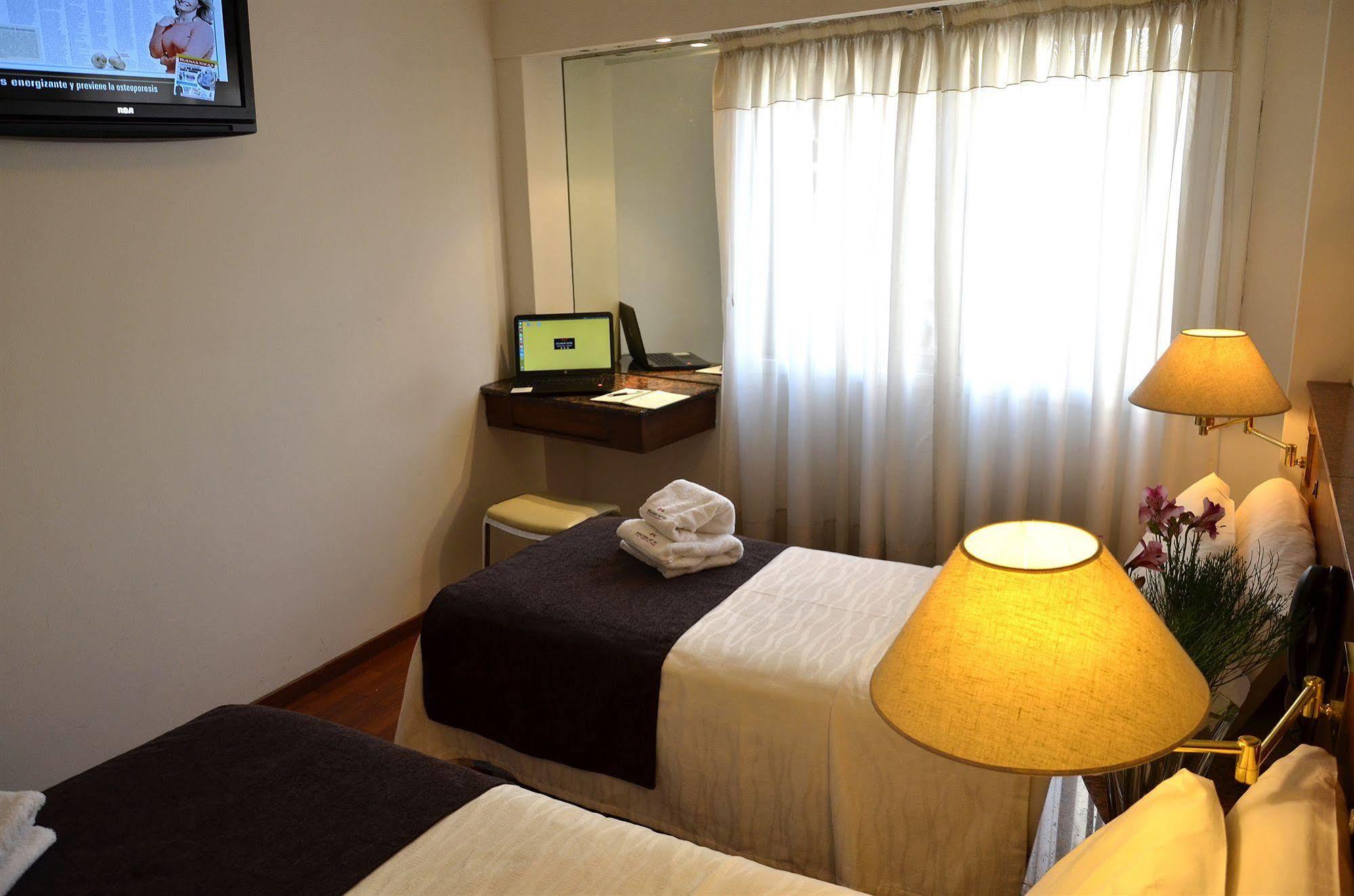 Ecuador Hotel Buenos Aires Kültér fotó